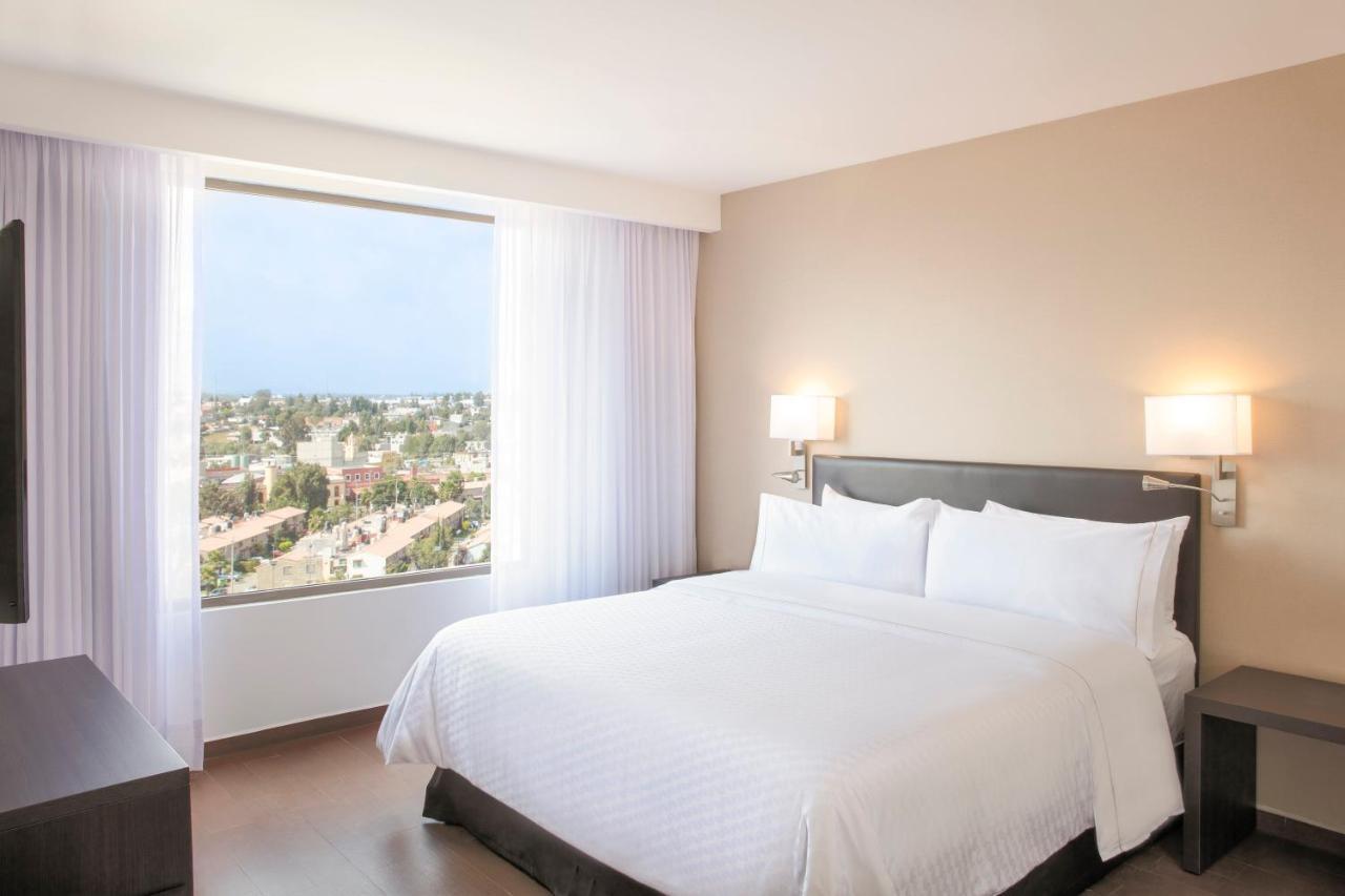 Fiesta Inn Express Puebla Explanada المظهر الخارجي الصورة
